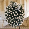 Corona Funeraria Rosas Blancas